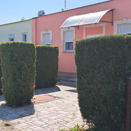 Apartment Anna's House Buk