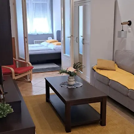 Anna' House Apartment *