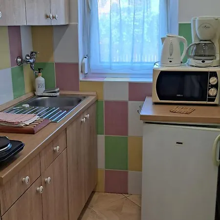 Anna' House Bük