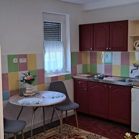 Anna' House Apartment *